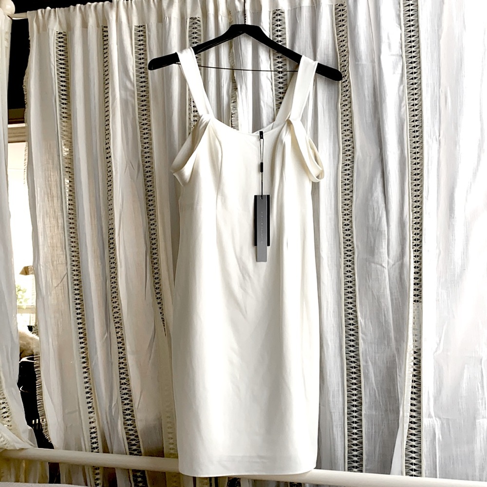 NWT Halstone Heritage Chalk Cold Shoulder Tank